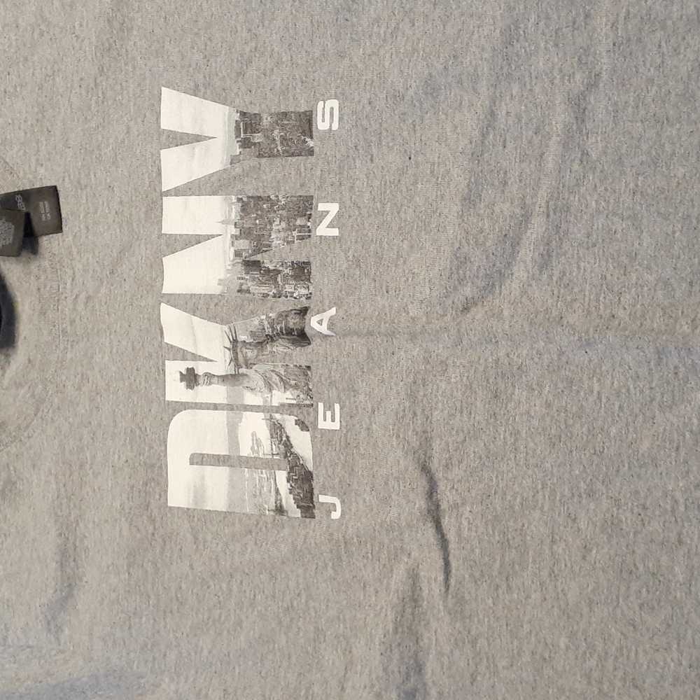 DKNY JEANS T-Shirt, Size L (cropped)